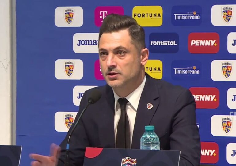 Rădoi, criticat după ce a anunțat lotul convocat pentru meciurile naționalei României: "Nu avea voie să lipsească"