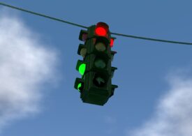 Nicușor Dan explică de ce avem noaptea semafoarele pe roșu, deşi străzile sunt libere: Sistemul inteligent de trafic nu mai funcționează