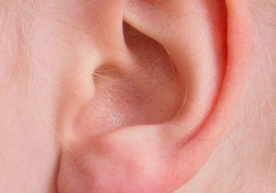 Surditatea, reversibilă: o singură injecție restabilește auzul în doar câteva săptămâni