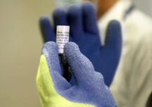 Agenția Europeană a Medicamentului a început evaluarea pentru acreditarea vaccinului anti-COVID dezvoltat de Oxford