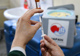 UNICEF pregătește un miliard de seringi pentru vaccinarea împotriva COVID-19. Este cel mai mare cumpărător de vaccinuri din lume