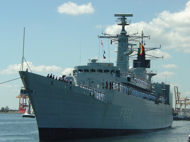 Fregata "Regina Maria” îşi încheie mai devreme misiunea în Mediterană, după ce mai mulţi militari s-au infectat cu Covid-19