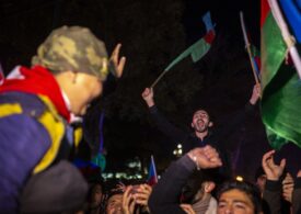 Rusia trimite 2.000 de militari să menţină pacea în Nagorno Karabah, după acordul care a provocat proteste violente, dar şi manifestaţii de bucurie