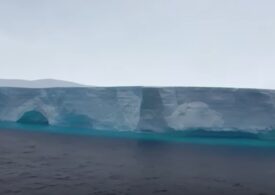 Un aisberg uriaș se îndreaptă către o insulă din Atlantic care e doar puțin mai mare decât el (Video)