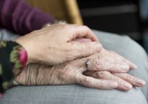 O femeie de 99 de ani din Croaţia s-a vindecat de COVID-19
