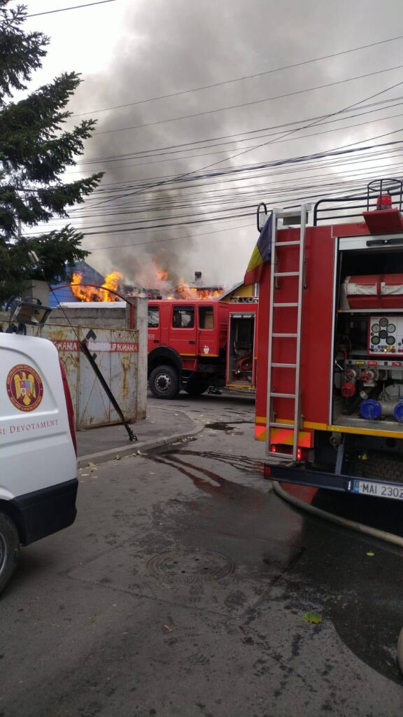 incendiu-Bucuressti-case