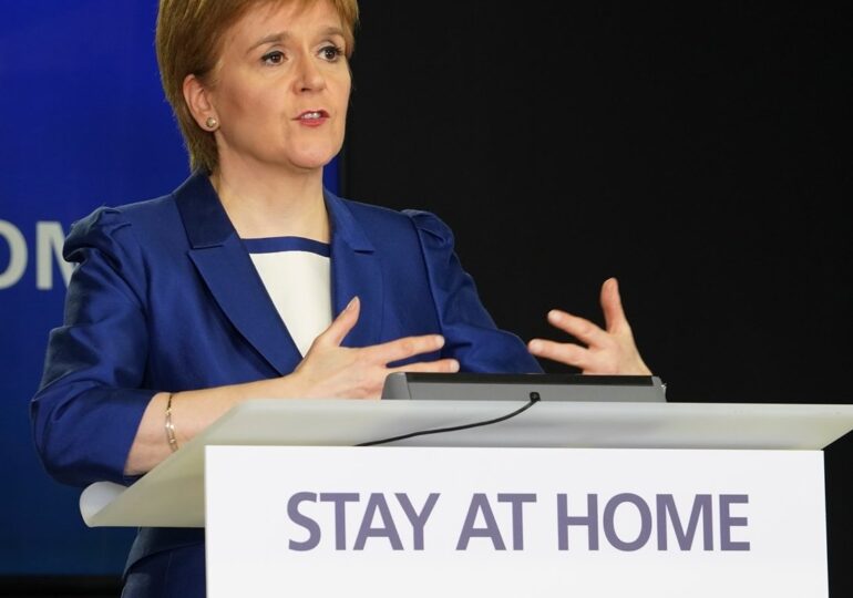 Mișcare surpriză: Premierul Scoției demisionează