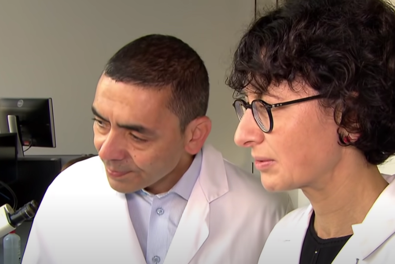 Cine sunt cercetătorii turci care au lucrat la vaccinul Pfizer antiCOVID. Sunt soț și soție, iar ziua nunții au început-o în laborator