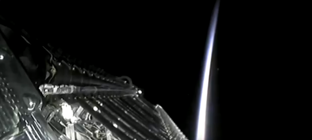 SpaceX a stabilit un nou record mondial al numărului de sateliţi trimişi pe orbită cu o singură rachetă