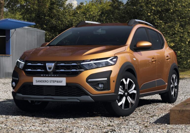 Spaniolii dezvăluie cele 4 concluzii trase după un test cu noua Dacia Sandero: Singurul lucru care le-a displăcut
