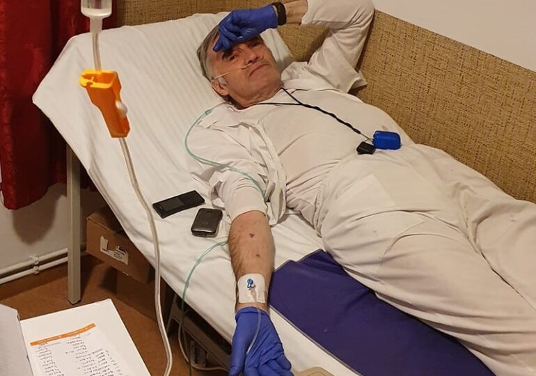 Situație disperată la o casă de bătrâni din Cluj: Peste 90 de bătrâni, bolnavi de COVID-19, au rămas fără medic, după ce acesta a ajuns la spital. Și el e infectat cu noul coronavirus