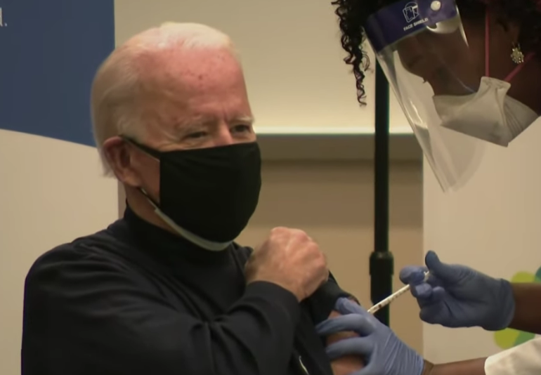 Joe Biden a primit prima doză a vaccinului Pfizer antiCOVID (Video)