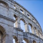 Doi americani au escaladat zidurile ca să bea o bere în Colosseum-ul din Roma