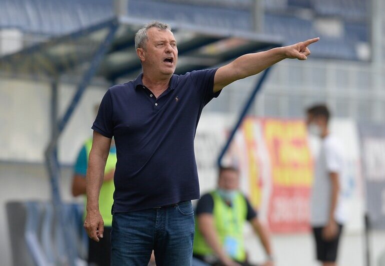 Liga 1: Egal la debutul lui Mircea Rednic pe banca celor de la Viitorul