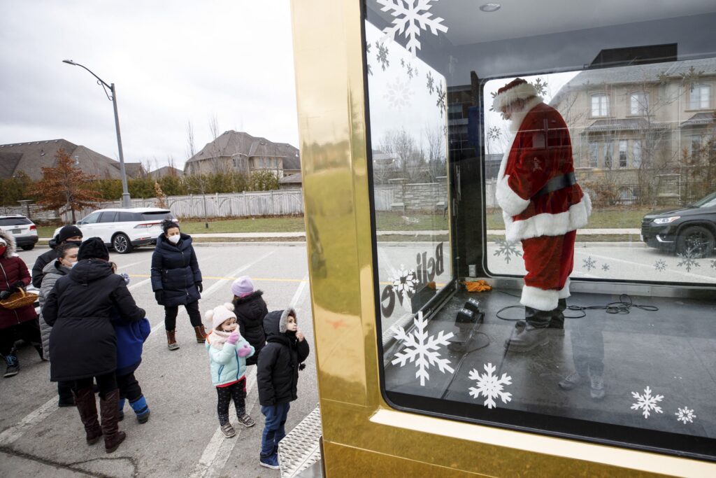 Socially Distanced Santa Claus - Canada