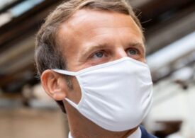 Macron promite că până la sfârşitul verii va fi disponibil un vaccin antiCovid pentru toţi francezii care îl doresc