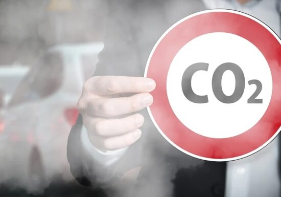 Italia cere suspendarea taxei pe carbon, pilonul central al politicii climatice a UE