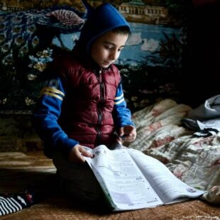 Încă 400.000 de copii din România au intrat sub pragul sărăciei. Dacă nu se intervine acum, vom avea o criză socială adâncă <span style="color:#ff0000;font-size:100%;">Interviu</span>
