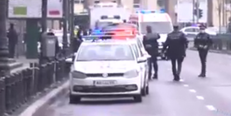 Alertă cu bombă la Curtea de Apel Bucureşti. Procesul Elenei Udrea a fost suspendat <span style="color:#990000;font-size:100%;">UPDATE</span>