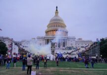Asaltul de la Capitoliu: Peste 300 de americani au fost puși sub acuzare
