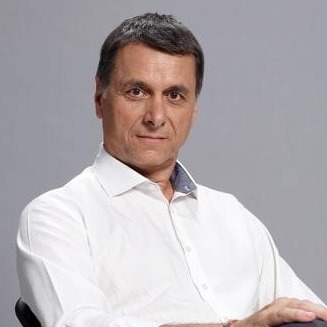 Fostul ministru Bogdan Stanoevici a murit din cauza COVID. Participase la protestele anti-mască