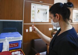 Bucureștenii nu se mai pot programa la vaccinare în luna ianuarie - nu mai sunt locuri libere