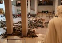 Imagini impresionante cu soldații trimiși la Capitoliu în timpul votului pentru acuzarea lui Trump (Foto & Video)