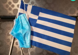 Mii de turiști nu au fost lăsați să urce pe feriboturi în Grecia pentru că nu aveau documentele COVID