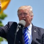 Donald Trump rămâne blocat pe Facebook și Instagram