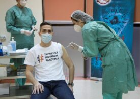 Valeriu Gheorghiță anunță câte doze de vaccin va primi România în februarie și spune că în aprilie s-ar putea vaccina 100.000 de oameni zilnic