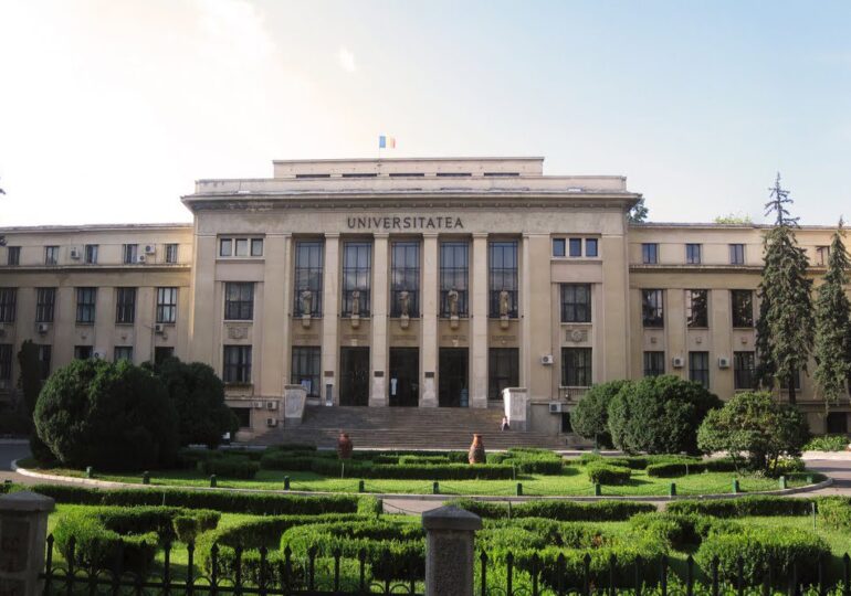 Premieră la Facultatea de Drept a Universității din București: 49 de studenți vor fi exmatriculați pentru fraudarea mai multor examene