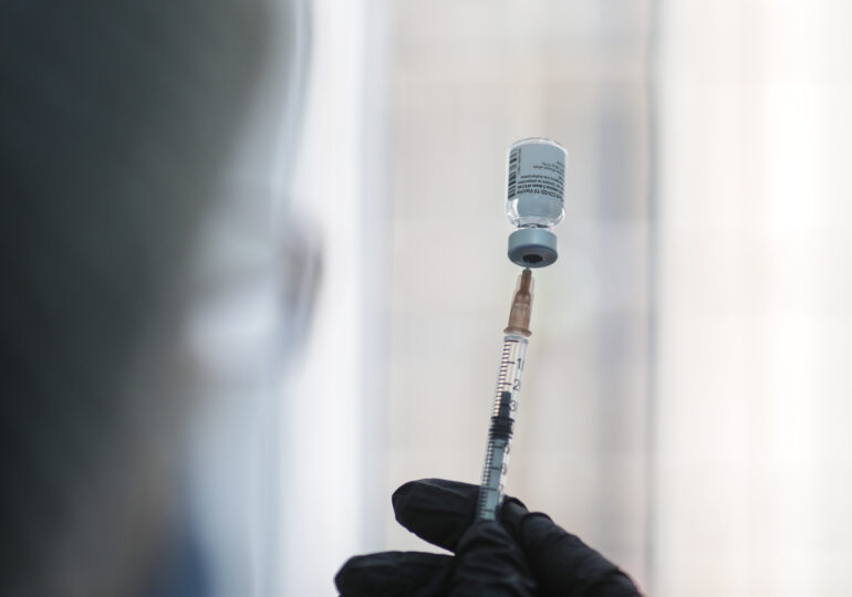 Georghiţă: A treia doză de vaccin va fi administrată, cel mai probabil, doar la cei cu răspuns imun mai scăzut