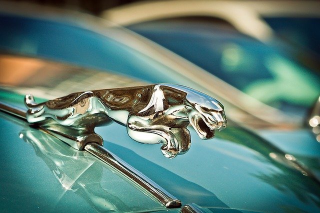 În 2025, toate maşinile Jaguar vor fi electrice. Iar cele Land Rover din 2030