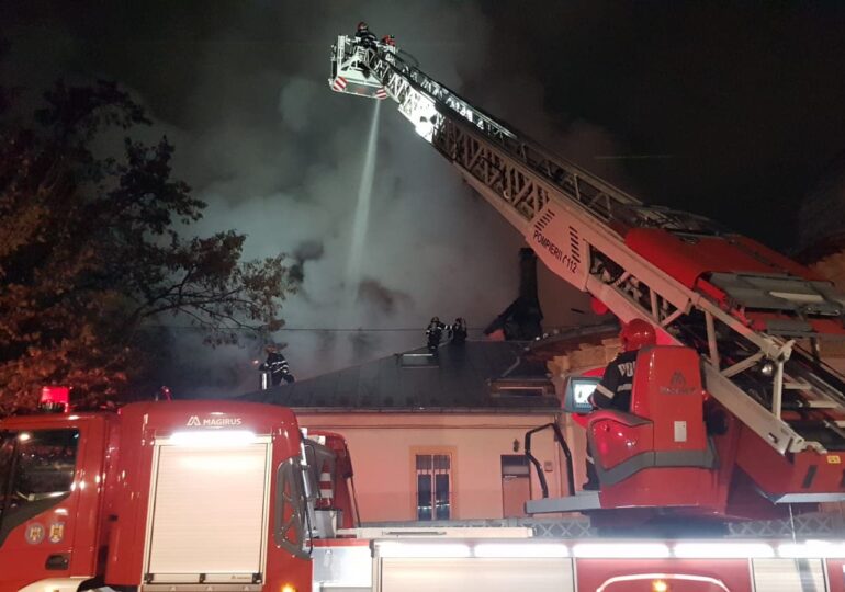 Încă un incendiu puternic în București (Video)