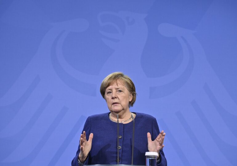 Merkel, sub presiune. Se prelungeşte actualul lockdown în Germania?