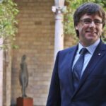 Separatistul catalan Puigdemont a făcut de râs poliția: A ținut un discurs la Barcelona și a fugit cu mașina unui ofițer (Video)
