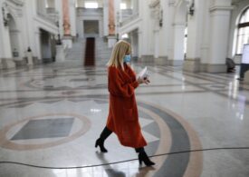 Elena Udrea nu va fi pusă sub control judiciar. Înalta Curte a dat decizia definitivă