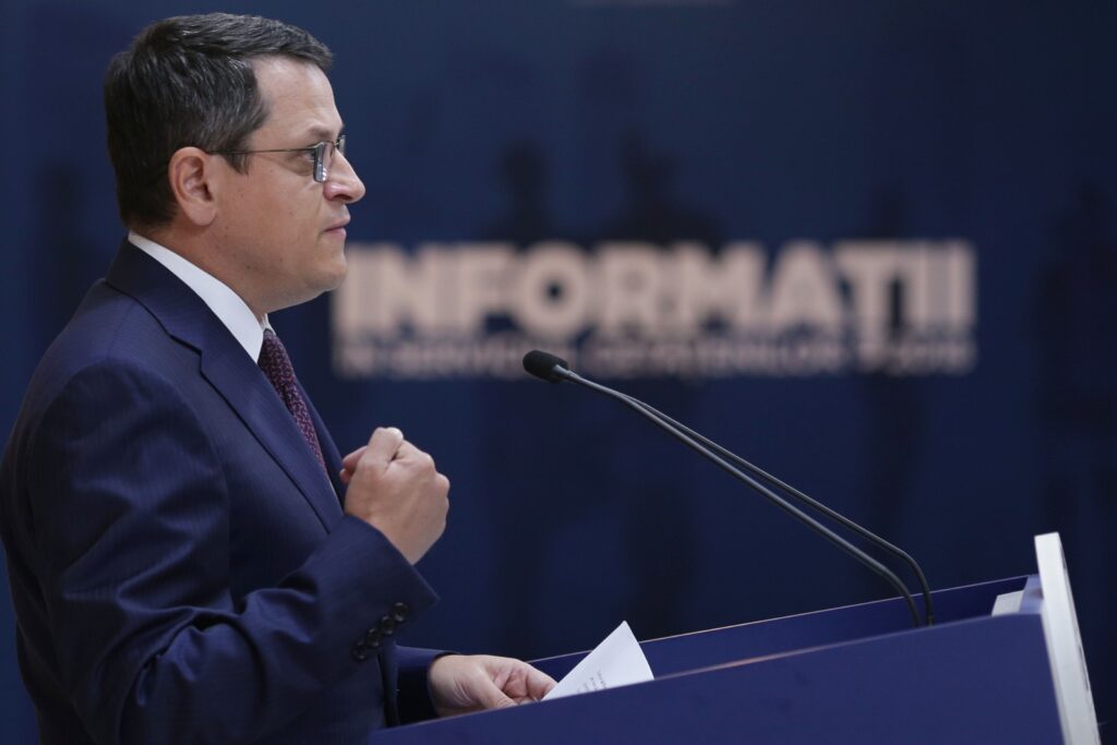 Cum a ajuns Eduard Hellvig, fostul șef al SRI, să participe la forumul de la Atena unde s-a promovat importul de gaze prin Coridorul Vertical