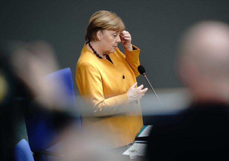 Angela Merkel renunță la închiderea Germaniei de Paște: Este greșeala mea și cer iertare populației