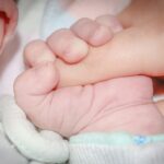 Caz incredibil de pornografie infantilă la Timişoara: Una dintre victime are doar un an și 6 luni
