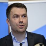 Drulă numește guvernarea PNL-PSD o „coaliţie militaro-socialistă”