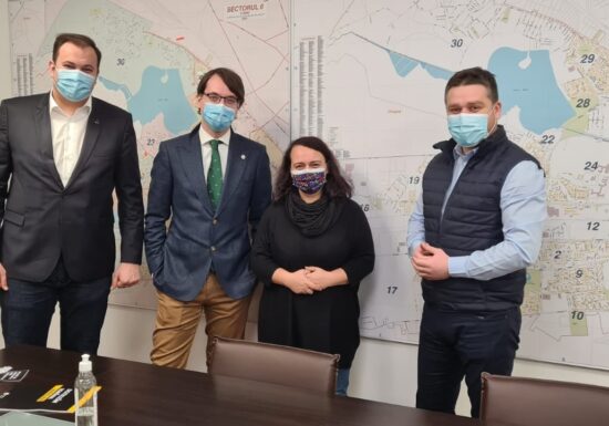 Ciucu lucrează cu Code4Romania ca să digitalizeze Sectorul 6