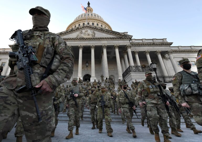Poliţia Capitoliului se teme că o miliție înarmată va ataca joi sediul Congresului SUA