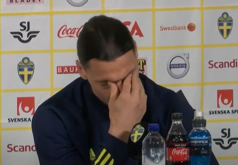 Ibrahimovic a izbucnit în lacrimi în timpul unei conferințe de presă (Video)