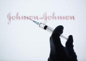 Americanii încep să fie vaccinați cu Johnson & Johnson, Europa încă așteaptă autorizarea