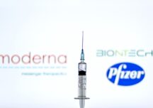 Pfizer și Moderna au scumpit vaccinurile pe care le vând în Europa