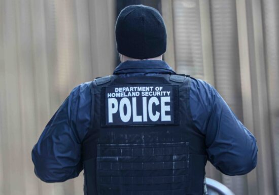 Atac terorist dejucat în Los Angeles. Patru persoane, bănuite că pregăteau cinci atacuri cu bombe de Anul Nou