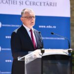 Cîmpeanu dă noi detalii despre schimbarea anului școlar: Nu vor exista medii pentru fiecare modul