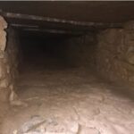 Tuneluri medievale secrete, descoperite în Țara Galilor. Deasupra se află o potecă pe care oamenii merg de secole