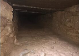 Tuneluri medievale secrete, descoperite în Țara Galilor. Deasupra se află o potecă pe care oamenii merg de secole